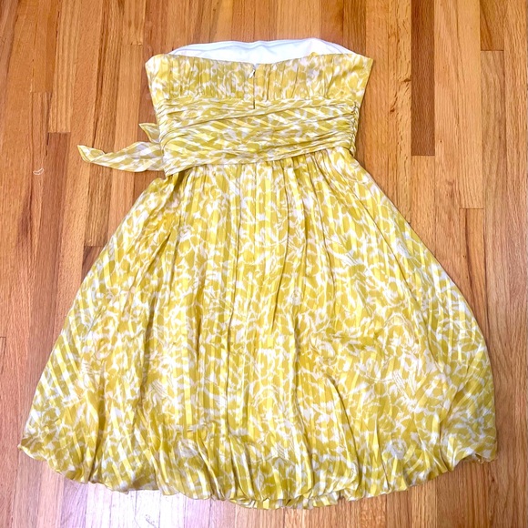 BCBG Max Azria Strapless Flowy Dress - Like New! - Picture 2 of 9